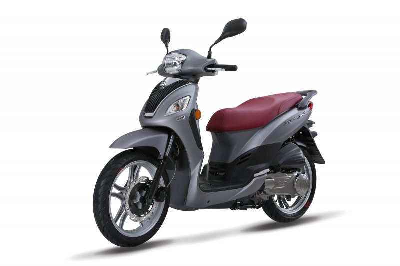 Skútry do 125ccm