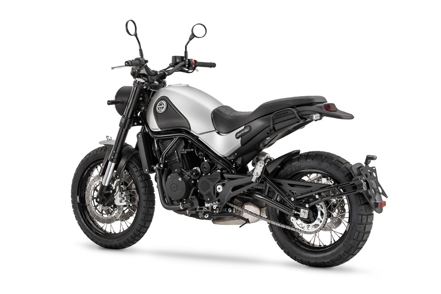 Benelli Leoncino 500 Trail
