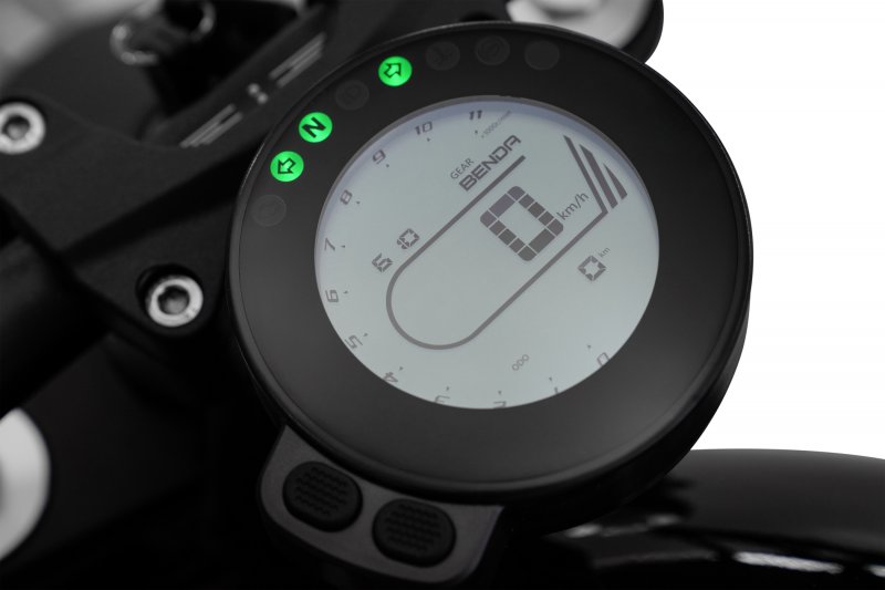 Benda V302 C