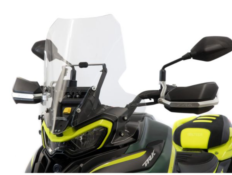 AKCE BENELLI - Vysoký plexi štít s ofuky čiré pro TRK 702/X